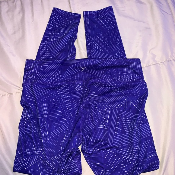 Old navy leggings - Picture 2 of 5